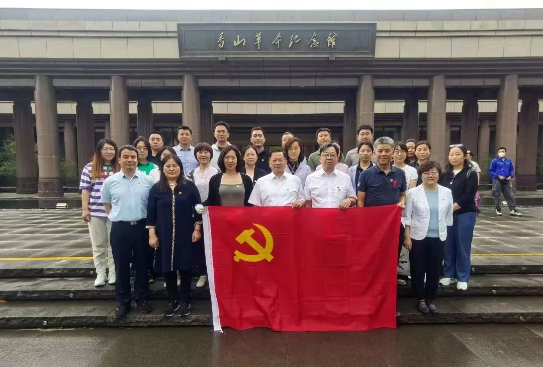 1685701601842.jpg 1112626425.jpg