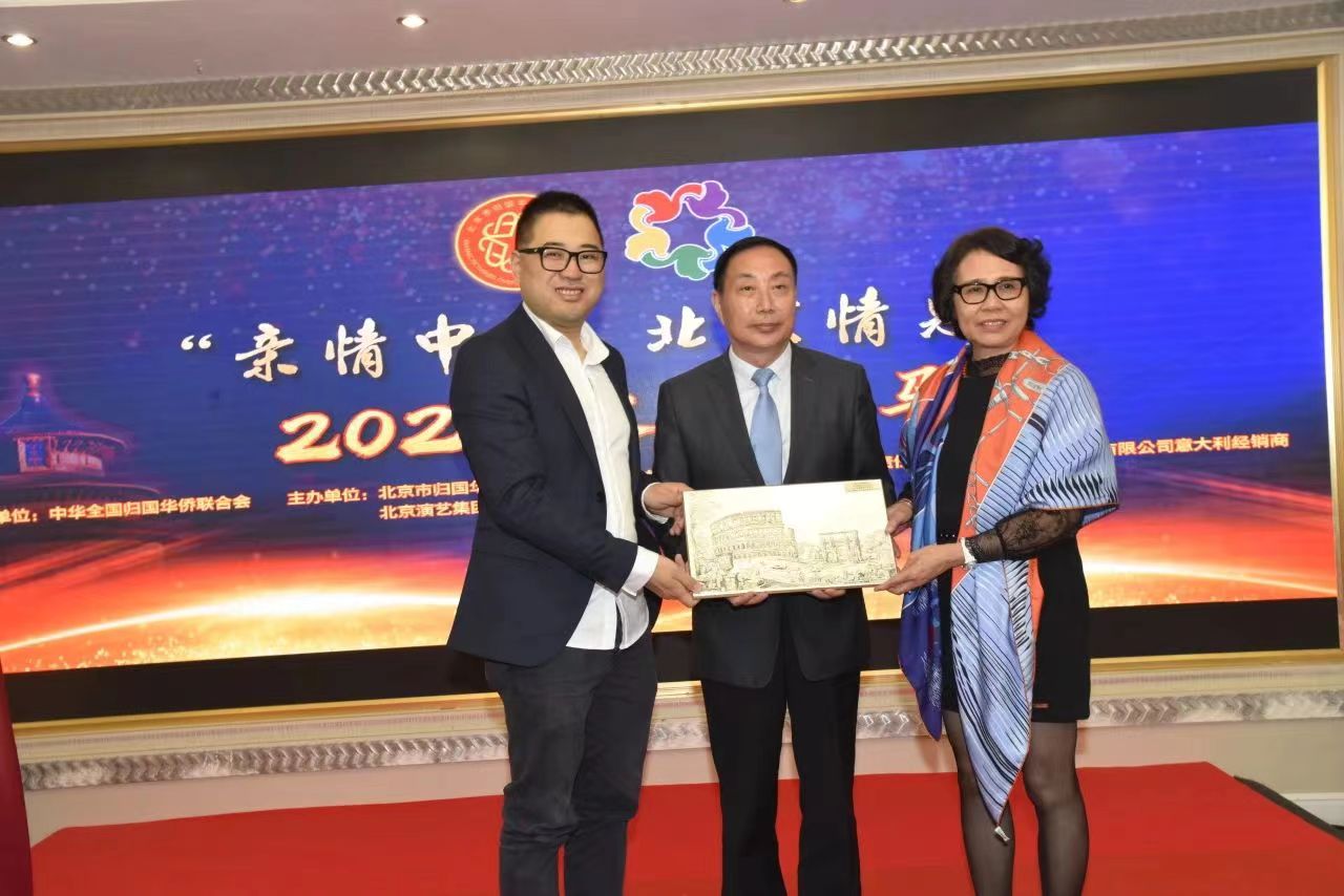 1700705974069.jpg 231684439.jpg